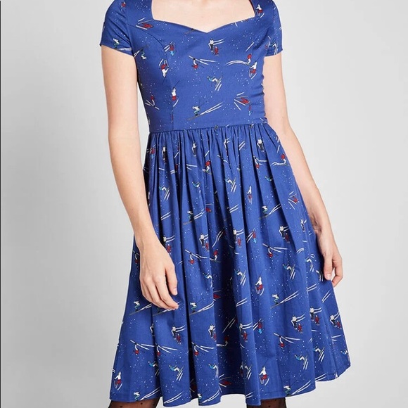 ModCloth NWT Ski Print Pleaser blue fit and flare dress women’s XS short sleeve - Picture 4 of 11